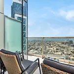Famous Infinity Pool 64Th Floor Near Burj Khalifa
