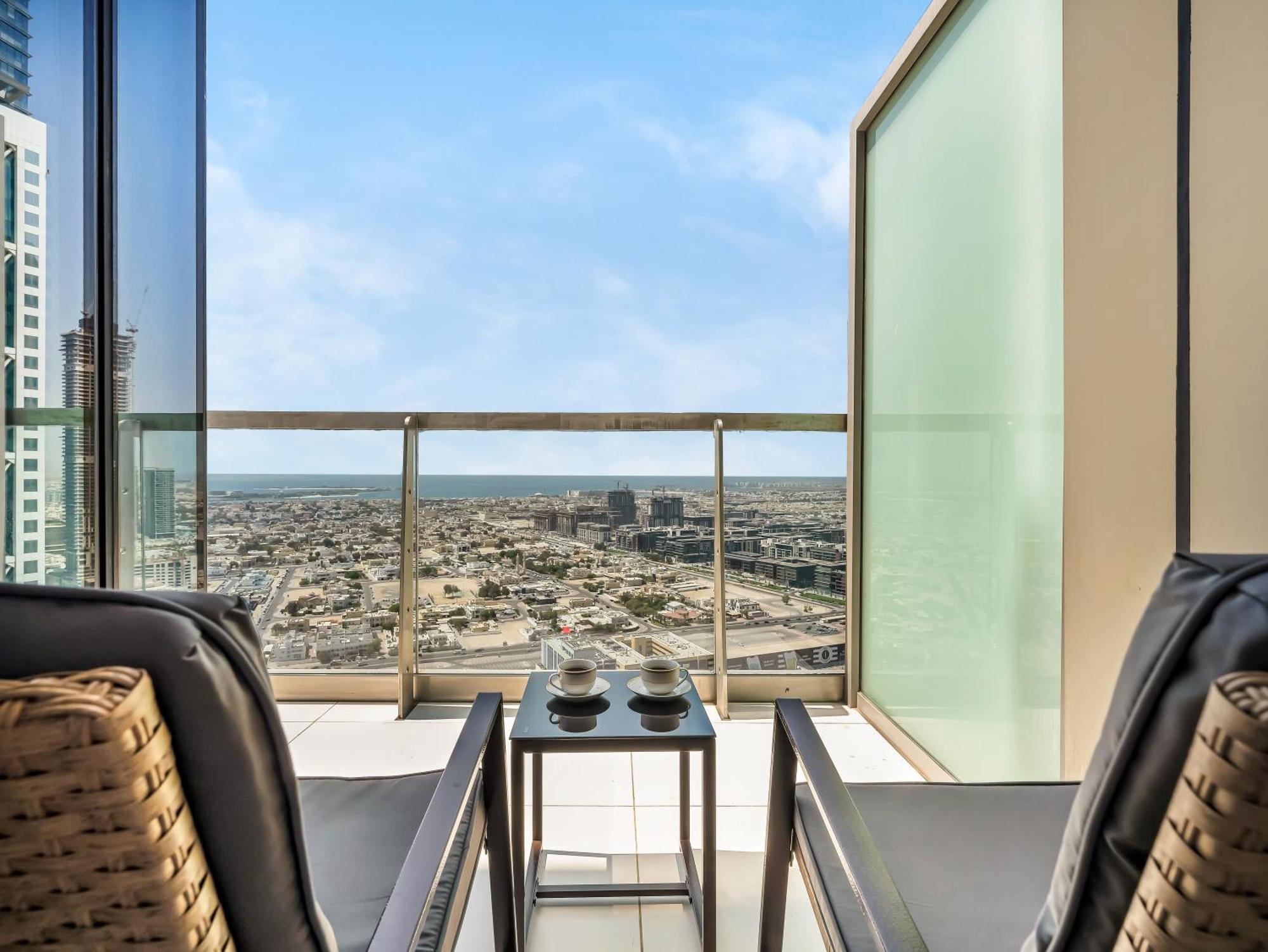 Apartment Famous Infinity Pool 64th Floor Near Burj Khalifa Dubai
