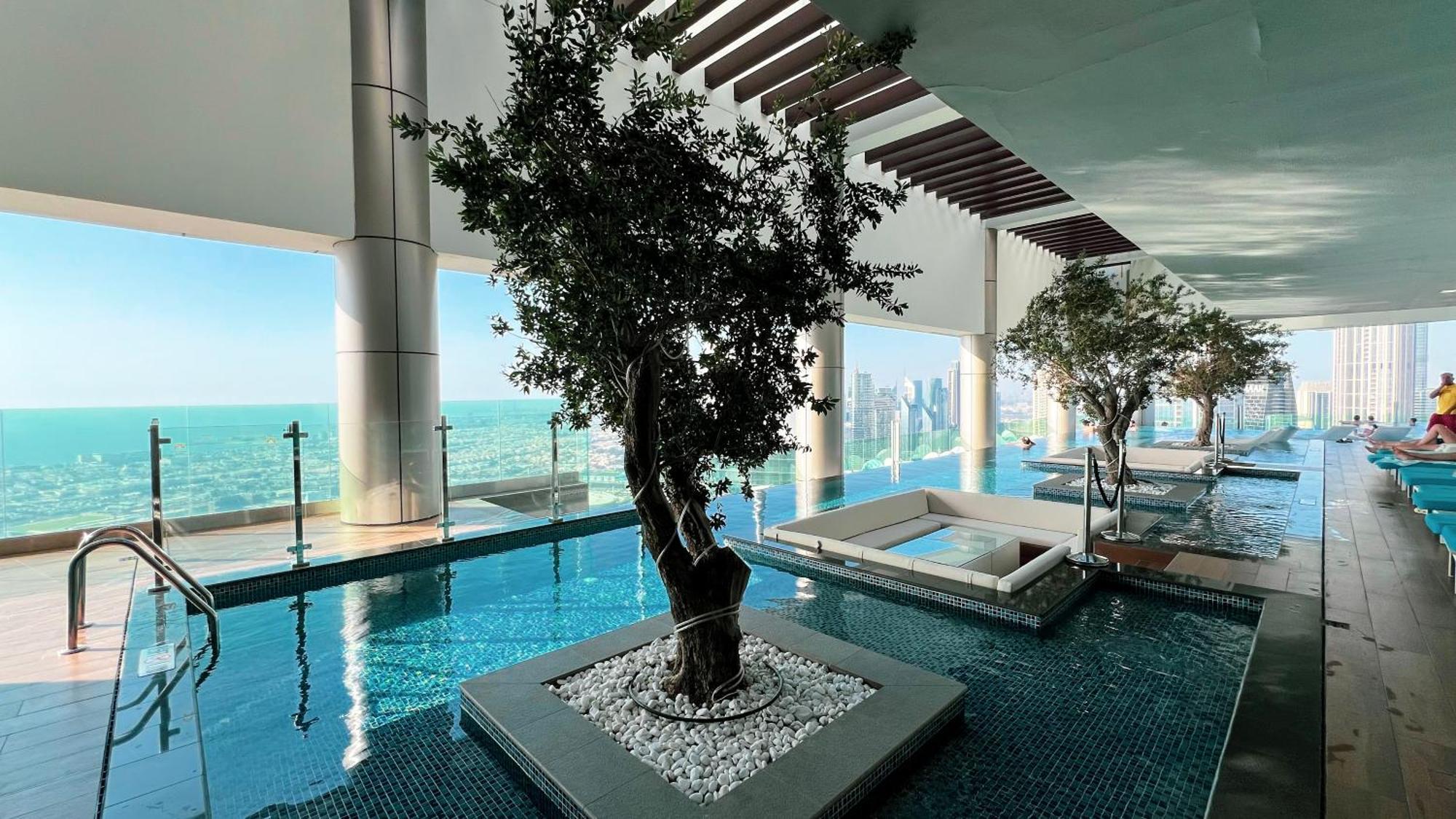 Famous Infinity Pool 64th Floor Near Burj Khalifa * Dubai